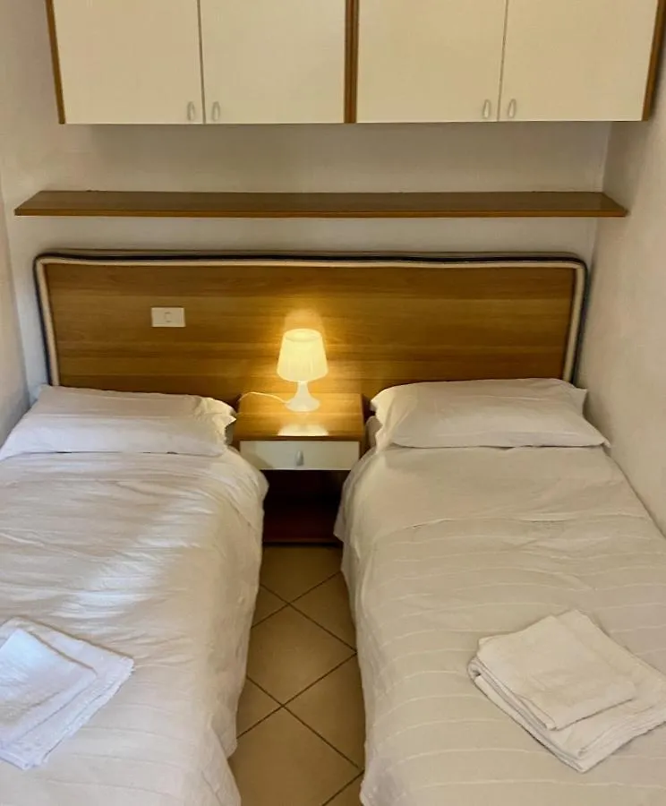 Appartamento In Centro：Montecatini Terme 0*,  Italy